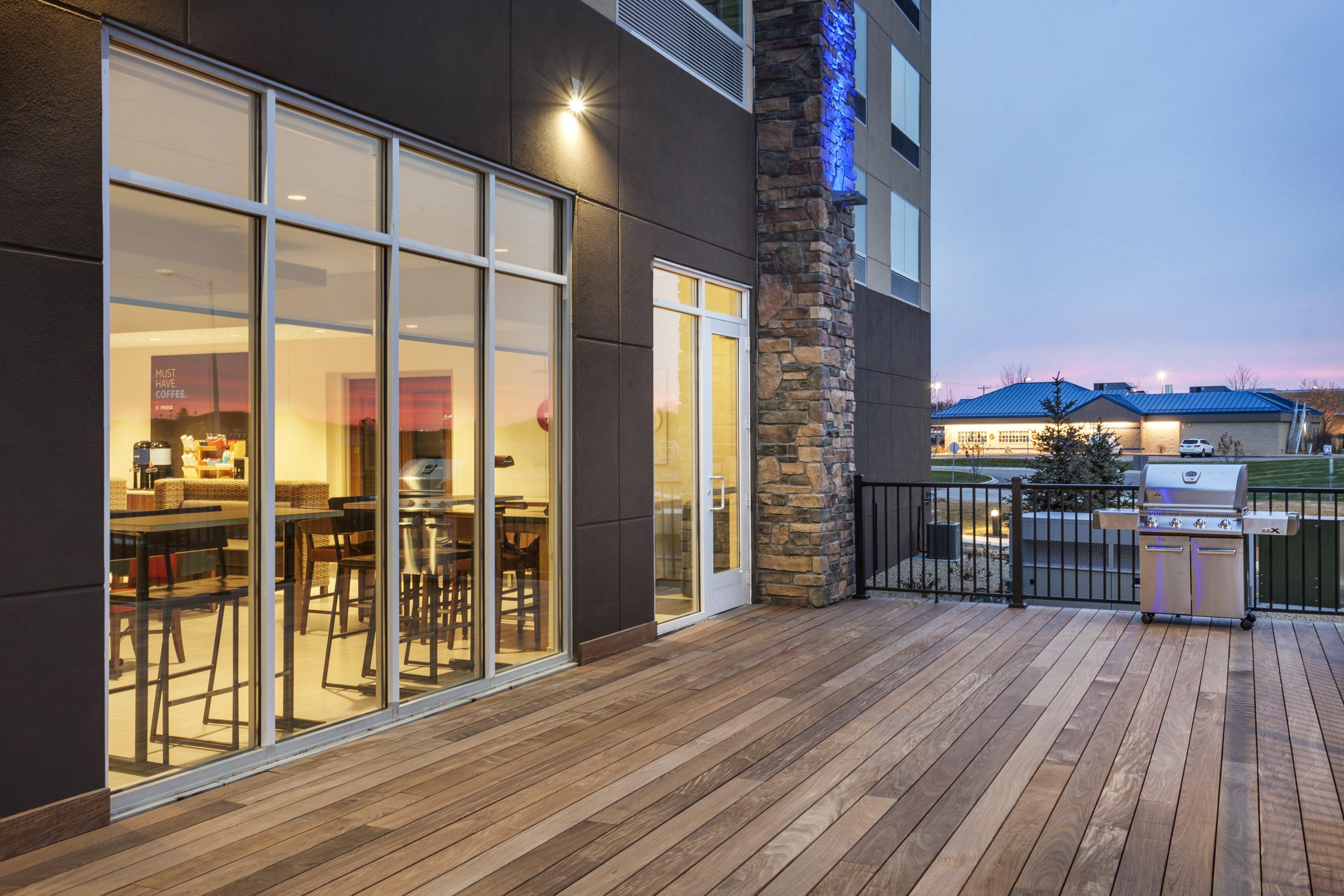 Holiday Inn Express & Suites - Hudson I-94 By Ihg Luaran gambar